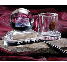 浦江縣卓艦水晶工藝品廠 匠心工藝，璀璨加盟，共創(chuàng)全球禮品新藍(lán)海